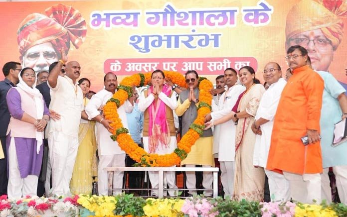गौ माता तैं बचौंणा सिरफ हमरि परंपरा ही नी च, बल हमरि जिम्मेबरि, धर्म भी च: मुख्यमंत्री धामी