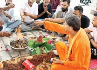 मंच शुद्ध पर विचार अशुद्ध